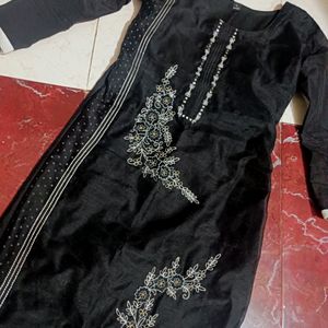 Kurta With Dupatta