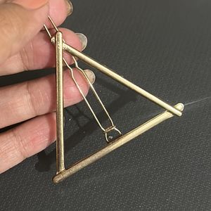 Triangle Clip