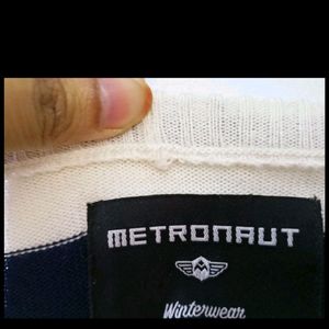 Metronaut Sweater For Winter