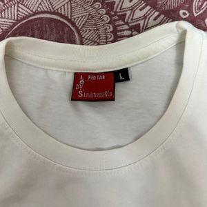 Levis Tshirt Size L