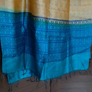 Women Tussar Silk Printed Dupatta With Tassels