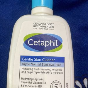 Cetaphil Moisture And Cleaner