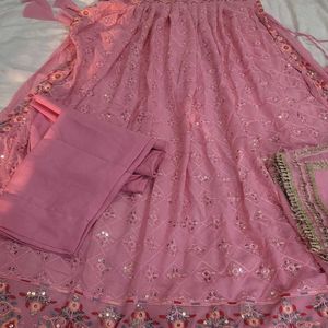 Beautiful Nayra Look Dress Wid Seq And Thread Wo