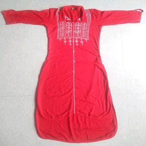 Women Red Kurti