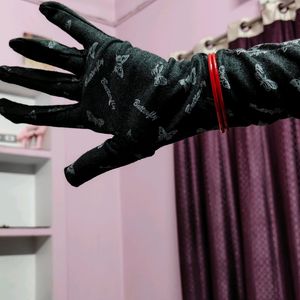 Hand Gloves