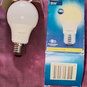 PHILIPS AceSaver 9W GOLDEN YELLOW/3000K  E27 BULB