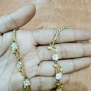 Gold-Tone Floral Necklace and Earrings Set