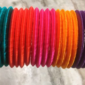 ♥  Combo Thread Bangles