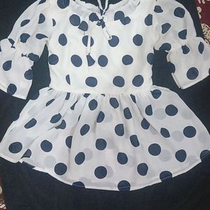 Brand New Polkadot Top For Girls