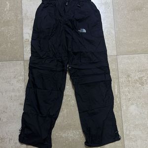 BRAND NEW NORTH FACE CARGOS