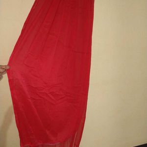 Red Dupatta