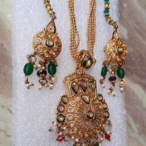 Party Wear Heavy Neck Set With Earing