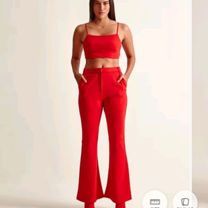 Women's Solid Red Colour Bootcut Pant ♦️