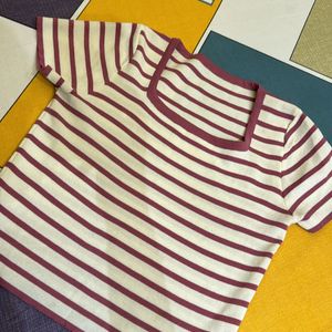 Stretchable Striped Crop Top