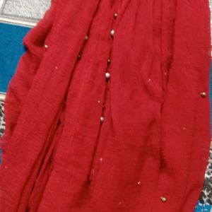 Red Dupatta