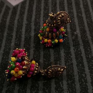 Jhumka Earrings..