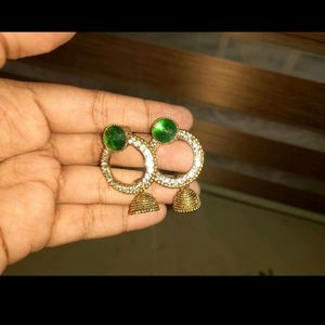 Green Kurta With Matching Earring & Bangle