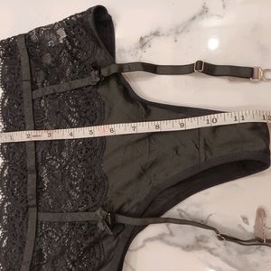 Shein Brief