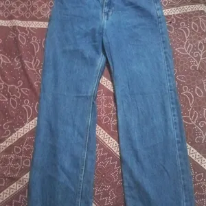 High Waisted Straight Fit Jeans