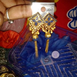 Dark Blue Earing