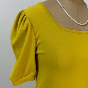 Tokyo Talkies yellow Top