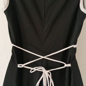 BLACK UP & DOWN DRESS