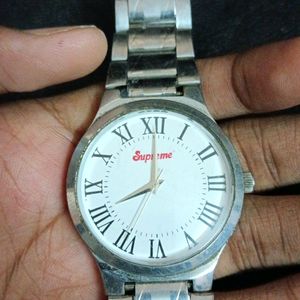 Analog Watch Like New Good Condition