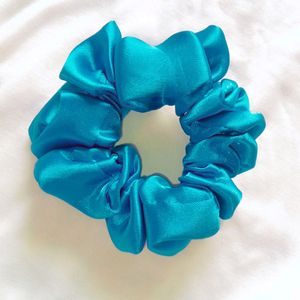 Beautiful Blue Scrunchies 💙