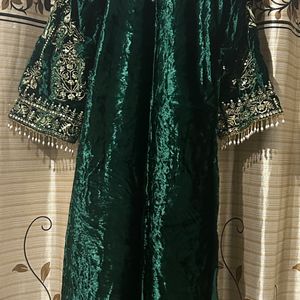 New Pakistani Embroidered Suit