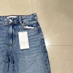 ZARA straight Fit Denim