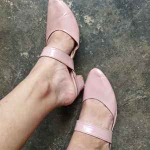 Lothrok Heels (Size 5)