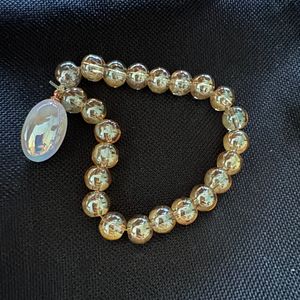 Glossy Shine Pearl Bracelet