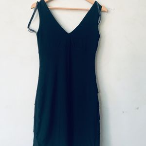 Laundry Sleeveless V-Neck