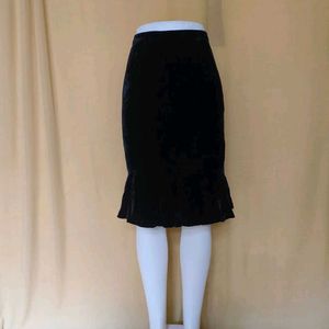 Black Velvet Mermaid Style Skirt 😍