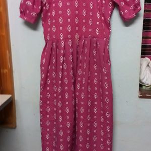 beautifully stitched kurti