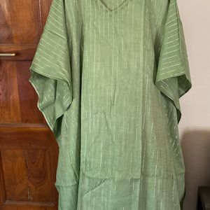 Kaftan Style Kurta With Tassel Details