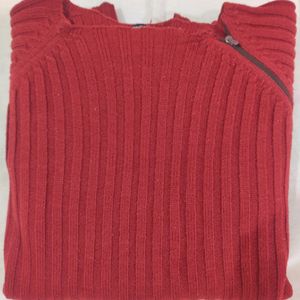 Used Men Sweater In Very Good Condition Medium Siz