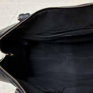 Oriflame Black Travel Bag for Woman