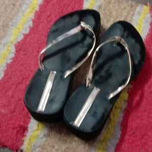 Set Of Two Sandals 👡