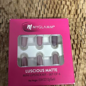 Myglamm Mini Lipstick Kit