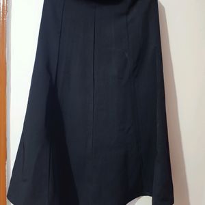 Long Black Skirt With Zip