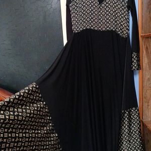 Excellent Black Flared Abaya/burka