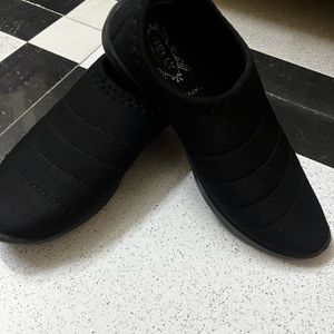 Classic Black Shoes - Timeless Style at Your Feet