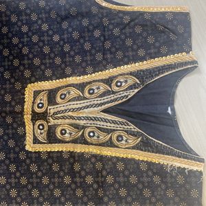 Sleeveless Cotton Black Kurta