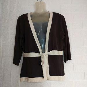 Brown Chinese Shrug