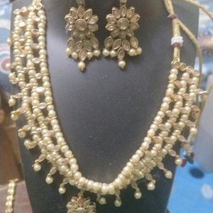 Jewellery Set