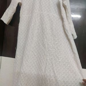 Chikankaris Kurti