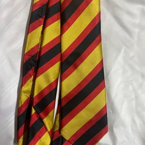 Yellow Stripe Necktie