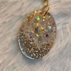 Resin Pendants With Chain