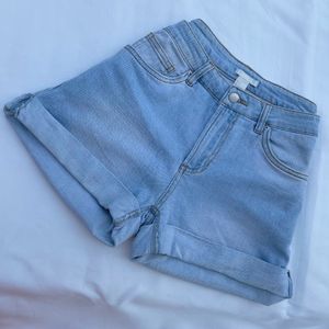 H&M Folded Trendy Pinterest Blue Denim Shorts